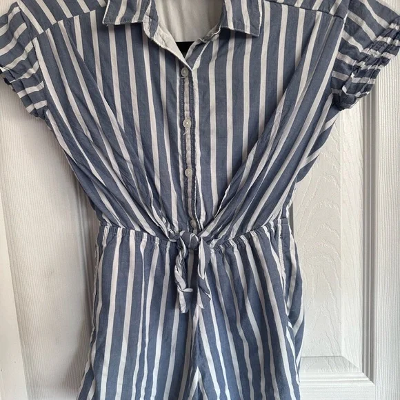 ABERCROMBIE KIDS | Romper - Picture 1 of 4